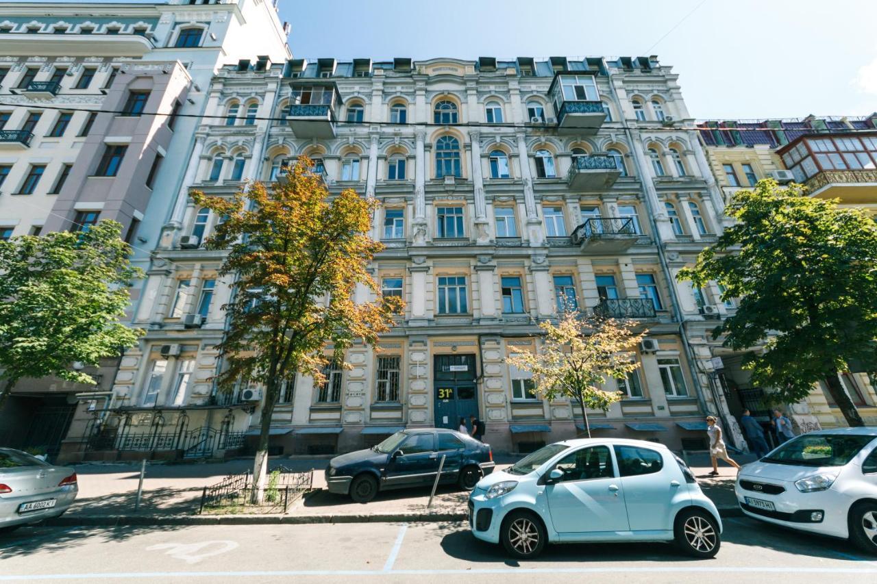 Vip Apartment Near Kreschatyk, 31А Pushkinska Street Kijów Zewnętrze zdjęcie